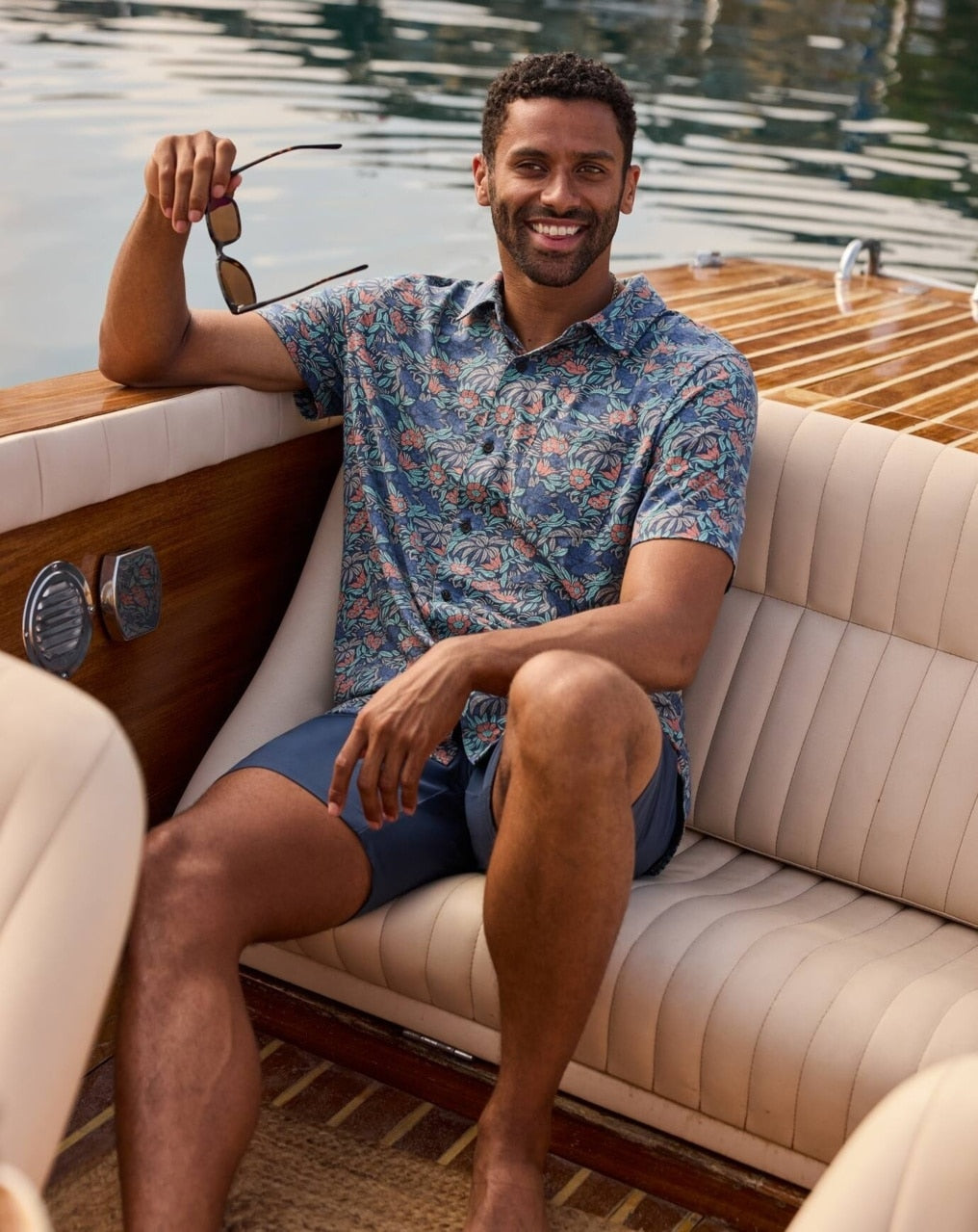 Day Cruise Button Up