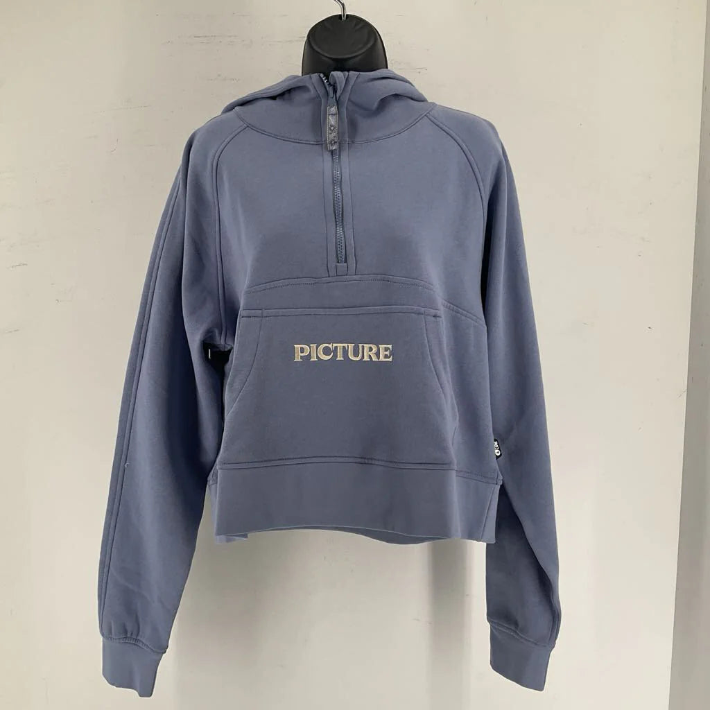 Quenda 1/2 Zip Hoodie
