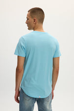Eazy Scoop Tee