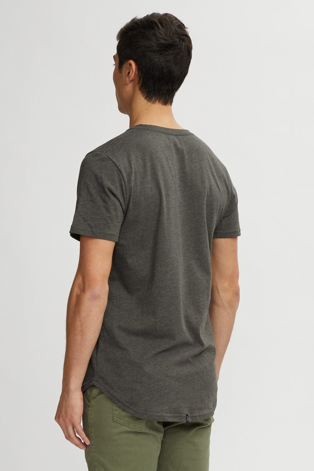 Eazy Scoop Tee