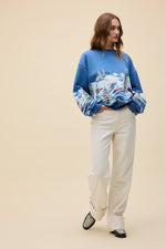 Alpine Ski Scene Oversized Crew