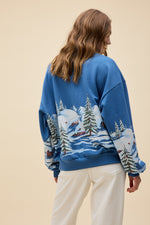 Alpine Ski Scene Oversized Crew