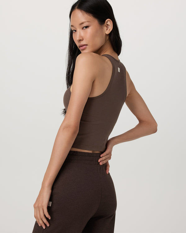 Pose Plyo Tank