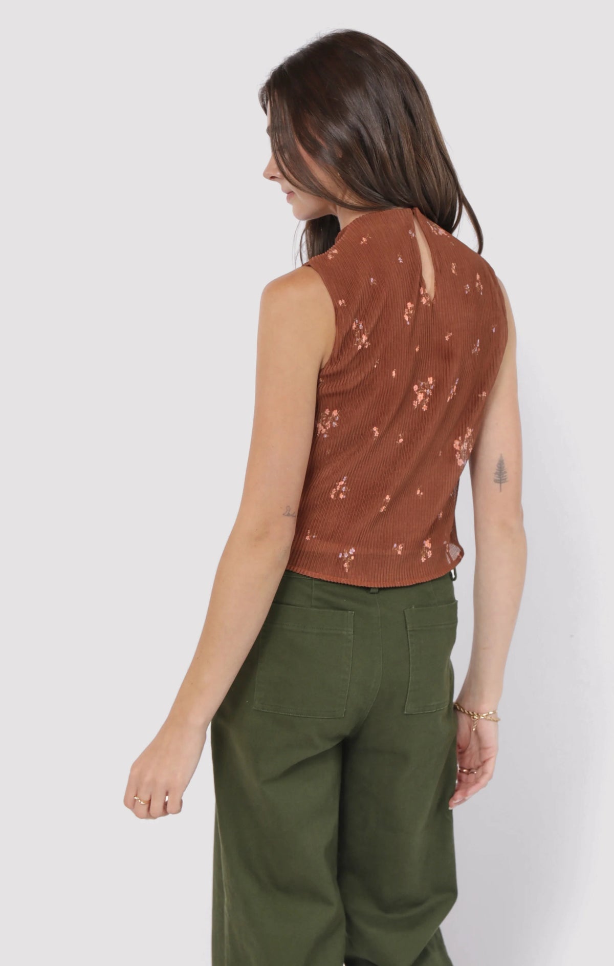 Last Dance Plisse High Neck Top