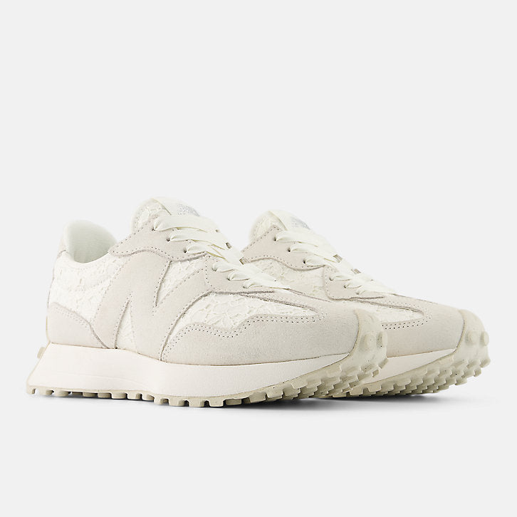 W New Balance 327