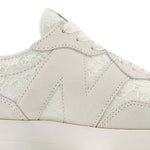 W New Balance 327